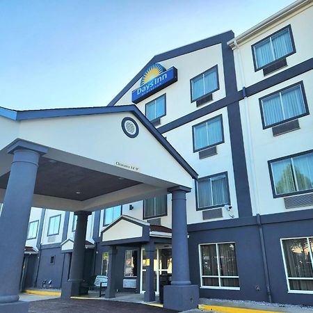 Days Inn By Wyndham Baton Rouge I-10 Exterior photo